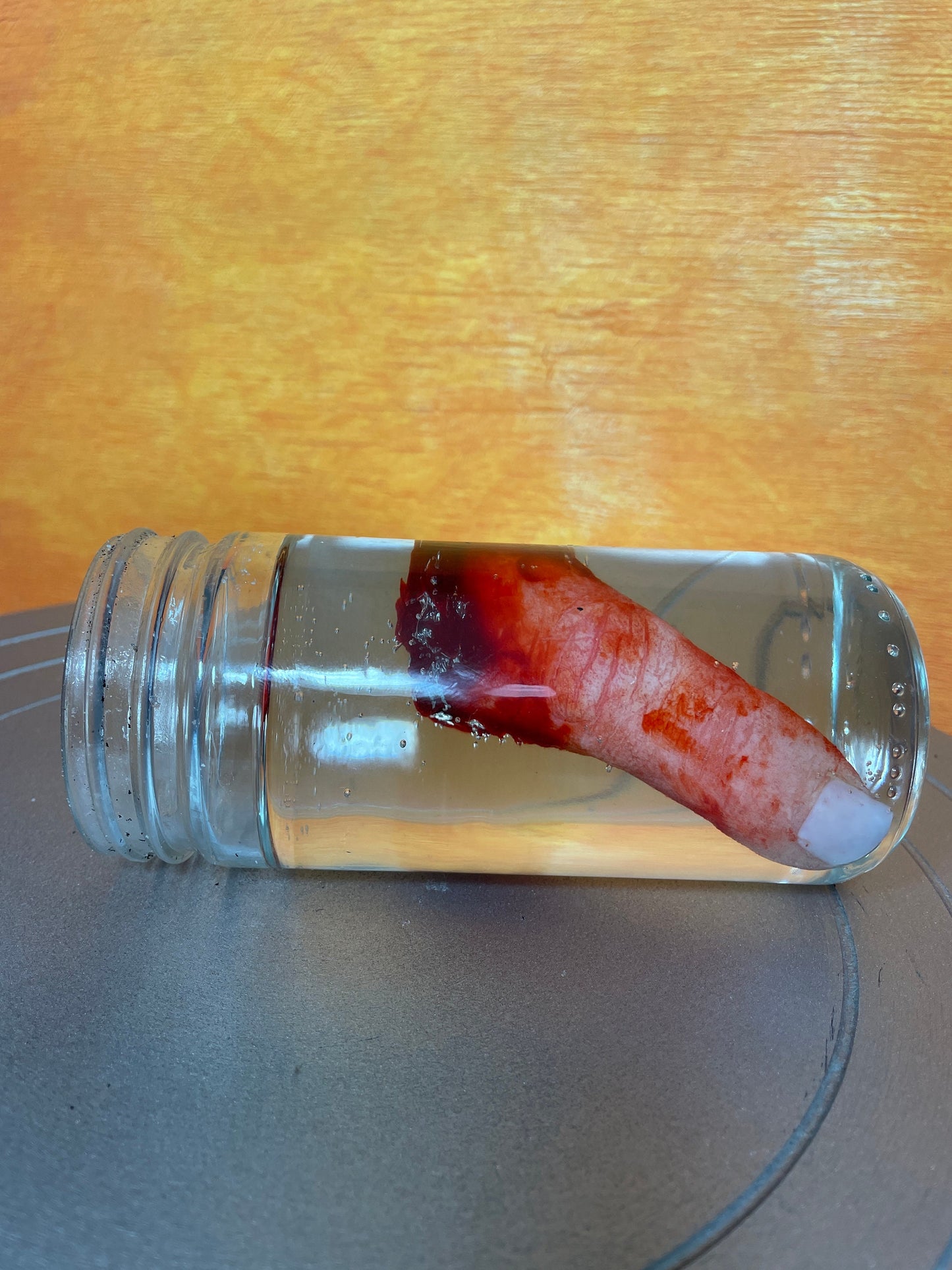 Wet Specimen Severed Finger in Jar. Lights up! No liquids. Great for Halloween, Haunted House, Horror Scenes, Horror props